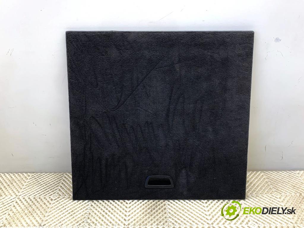 BMW F31 Kombi 2014 135 kW 320 d xDrive 1995 KRYTINA: kufra 7293693