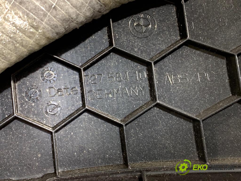 BMW F31 Kombi 2014 135 kW 320 d xDrive 1995 Priehradka, kastlík spolujazdca  (Priehradka (kastlík))