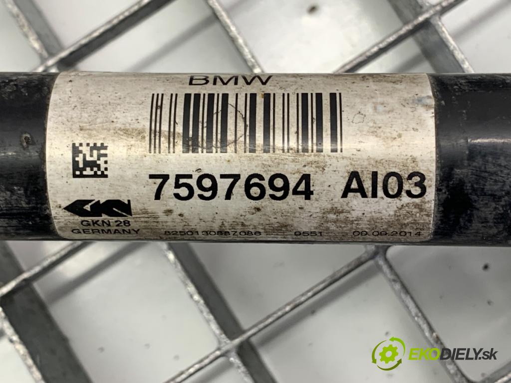 BMW F31 Kombi 2014 135 kW 320 d xDrive 1995 poloos pravý přední část 7597694