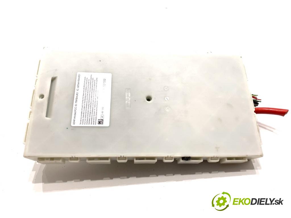 BMW F31 Kombi 2014 135 kW 320 d xDrive 1995 modul komfortu 9366409 (Komfortní modul)