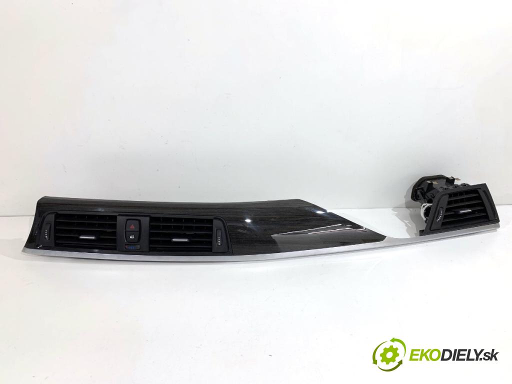 BMW F31 Kombi 2014 135 kW 320 d xDrive 1995 lišty kryt 9218552 7275492 (Lišta)