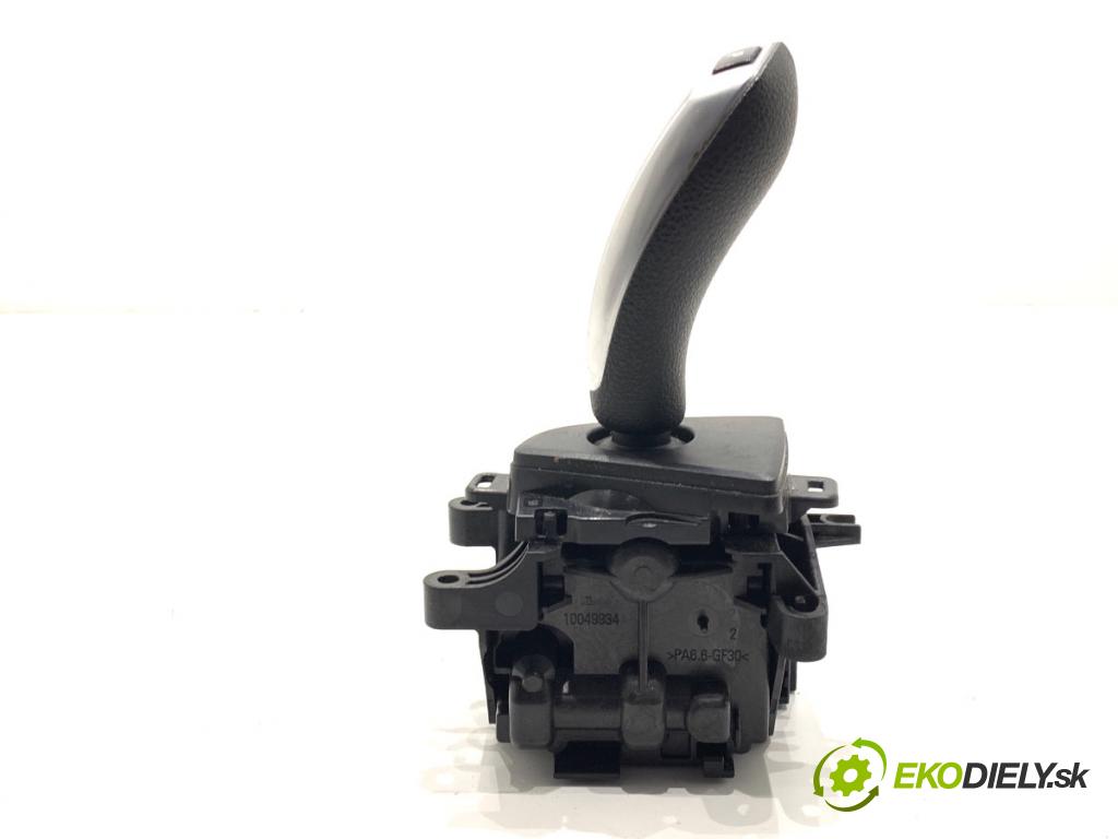 BMW F31 Kombi 2014 135 kW 320 d xDrive 1995 kulisa 9296896 (Řadicí páka (kulisa) )