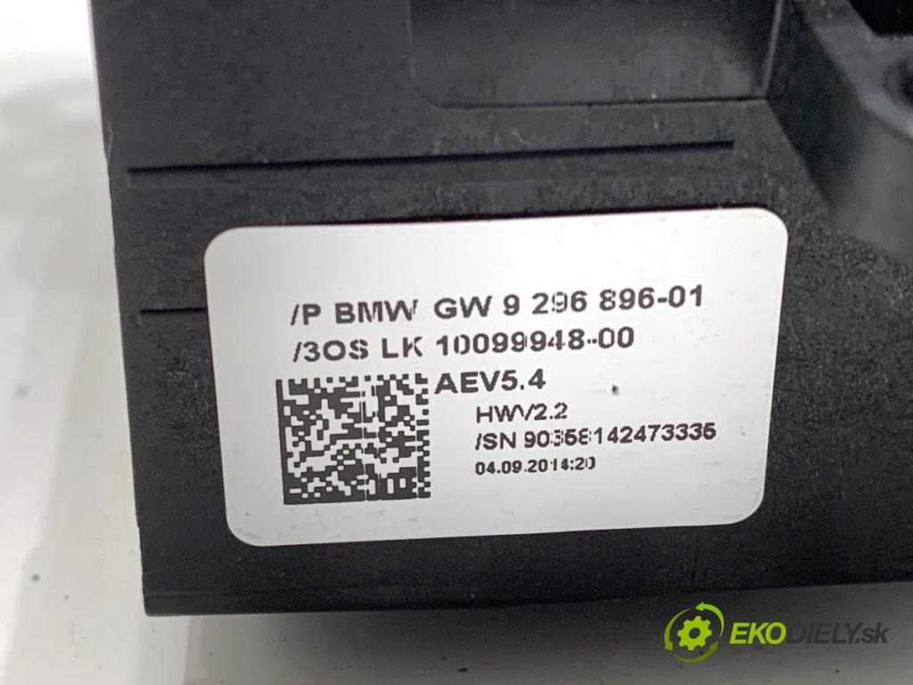 BMW F31 Kombi 2014 135 kW 320 d xDrive 1995 kulisa 9296896 (Řadicí páka (kulisa) )