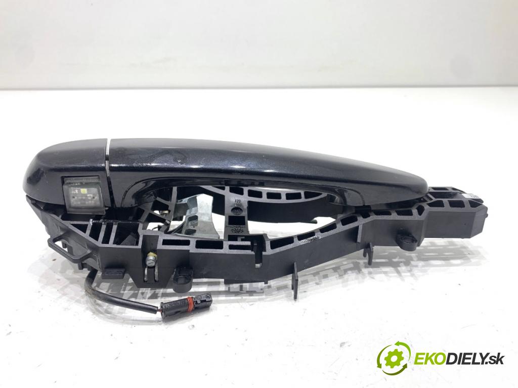 BMW F31 Kombi 2014 135 kW 320 d xDrive 1995 klika vnejší pravý zadní část