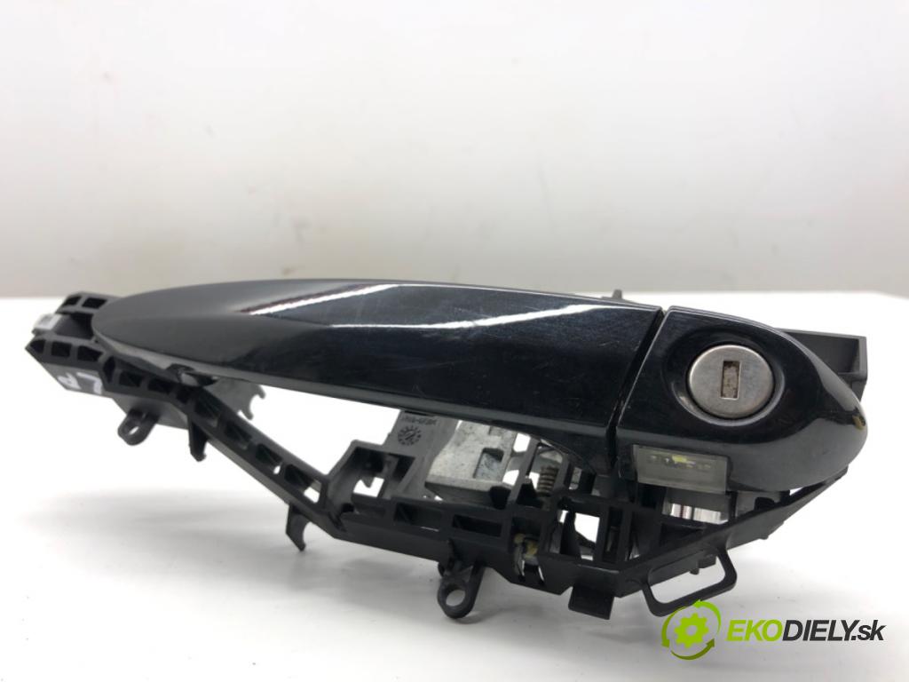 BMW F31 Kombi 2014 135 kW 320 d xDrive 1995 klika vnejší levý přední část