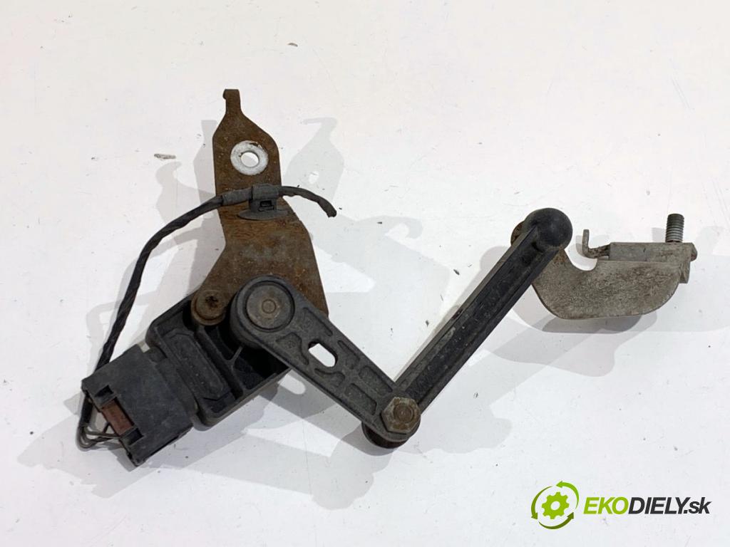 BMW F31 Kombi 2014 135 kW 320 d xDrive 1995 Snímač XENON zad ľavy 6860843