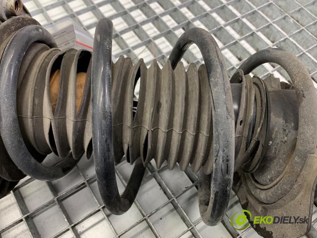 BMW F31 Kombi 2014 135 kW 320 d xDrive 1995 tlumič pravý přední část ZE 6866556