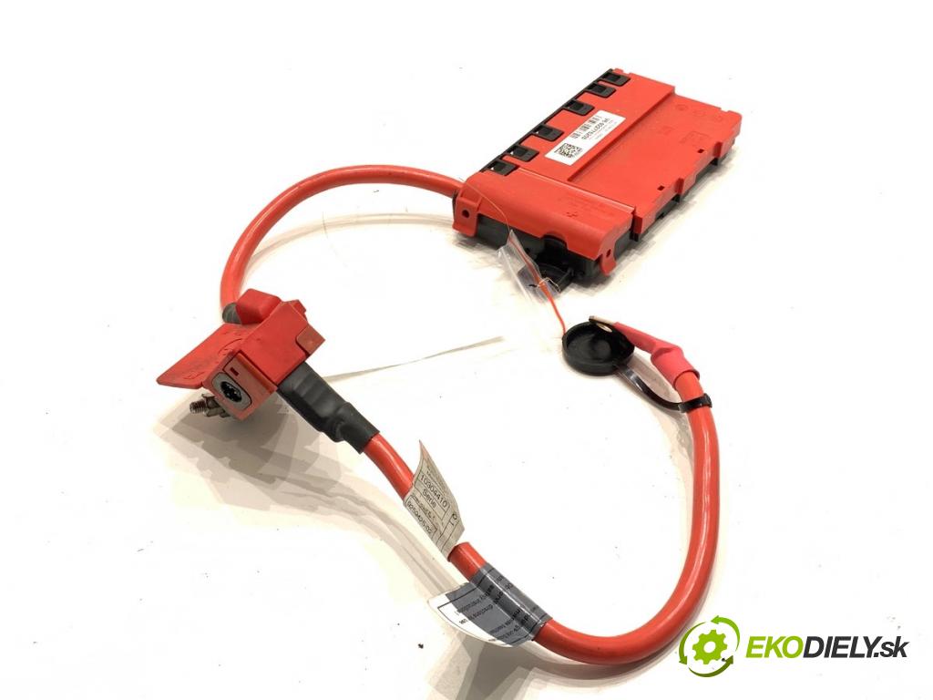 BMW F31 Kombi 2014 135 kW 320 d xDrive 1995 svorka plus 9227752