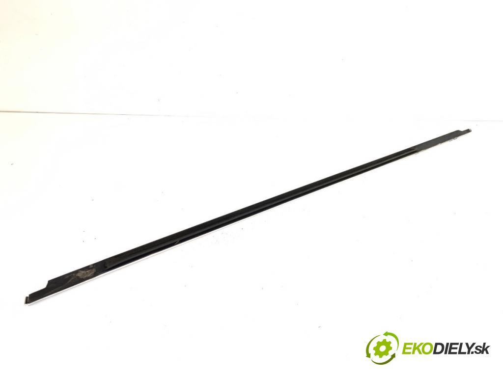 BMW F31 Kombi 2014 135 kW 320 d xDrive 1995 Lišta Sbírání: predný pravy 7305839