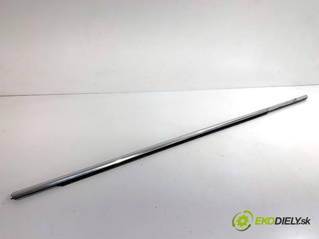 BMW F31 Kombi 2014 135 kW 320 d xDrive 1995 lišta Sbírání: přední část levý 7305839