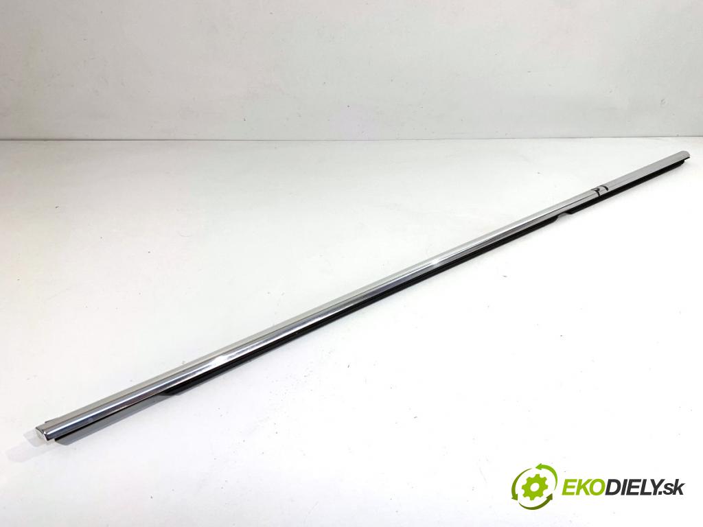 BMW F31 Kombi 2014 135 kW 320 d xDrive 1995 Lišta Sbírání: zad pravy 7258331