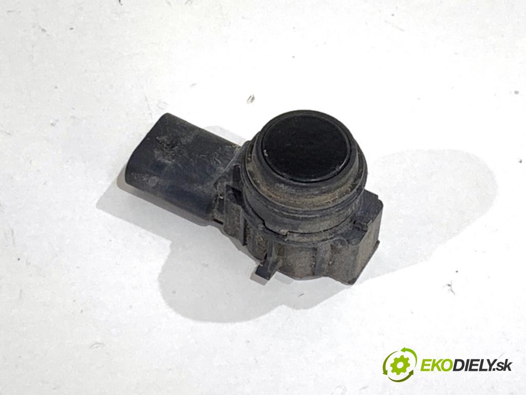 BMW F31 Kombi 2014 135 kW 320 d xDrive 1995 snímač PDC 0263013511