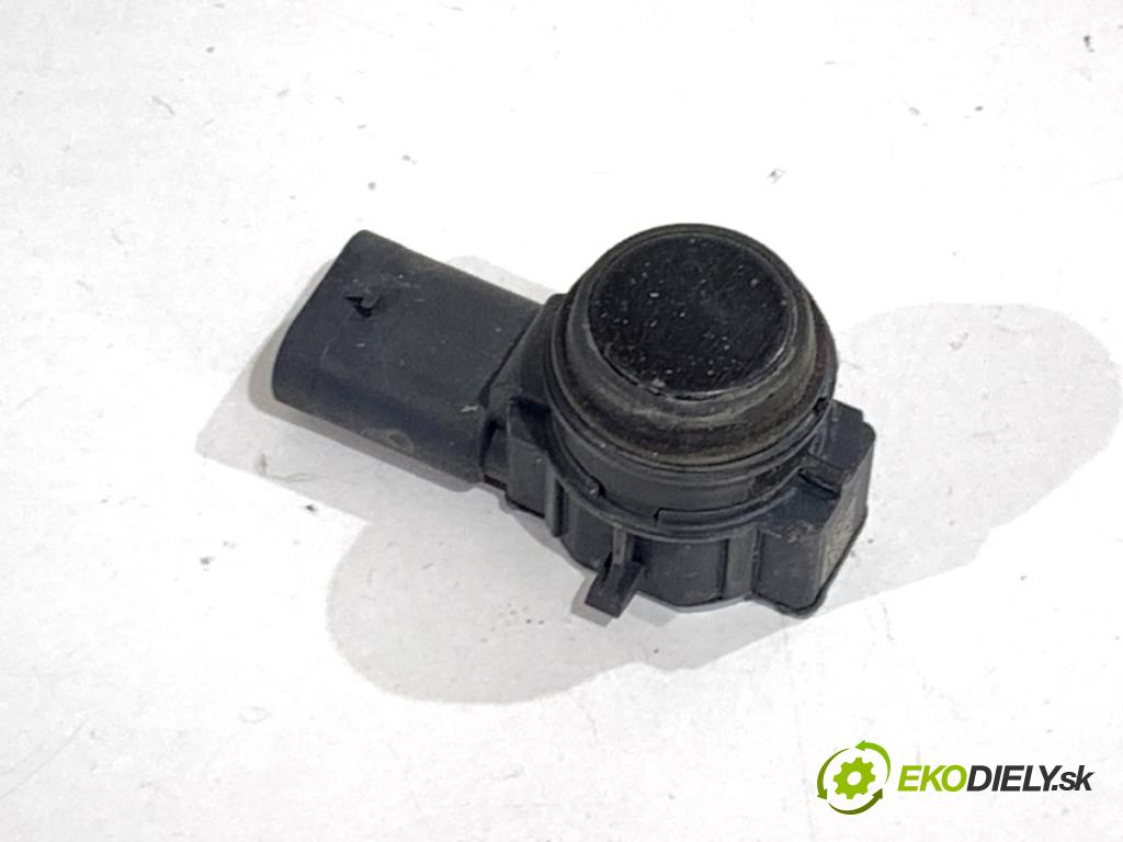 BMW F31 Kombi 2014 135 kW 320 d xDrive 1995 snímač PDC 0263013511