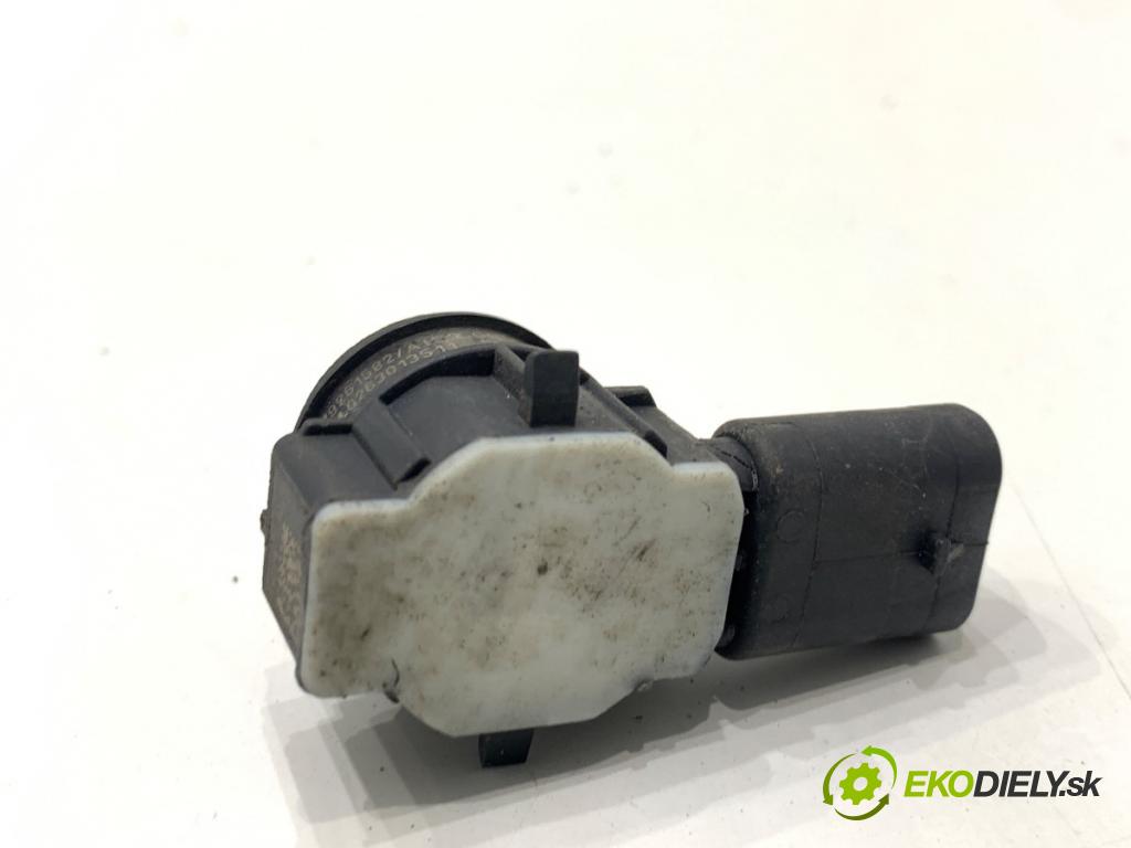 BMW F31 Kombi 2014 135 kW 320 d xDrive 1995 snímač PDC 9261582