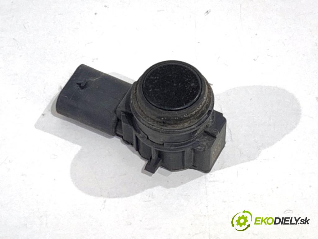 BMW F31 Kombi 2014 135 kW 320 d xDrive 1995 snímač PDC 0263013511