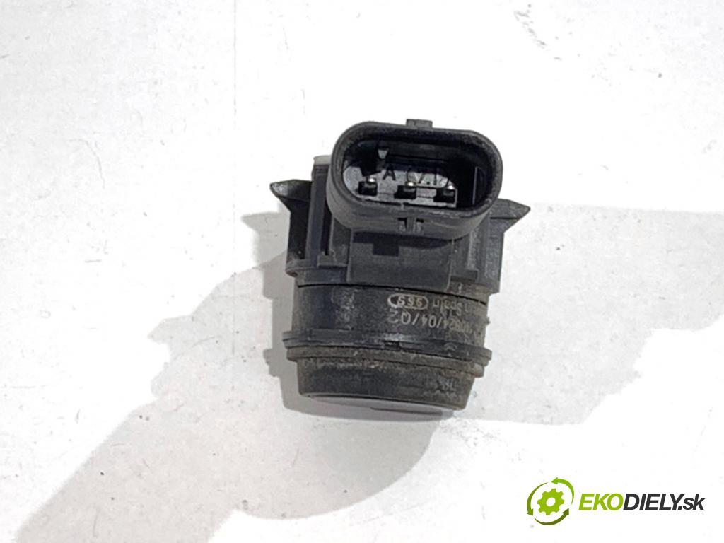 BMW F31 Kombi 2014 135 kW 320 d xDrive 1995 snímač PDC 0263013511