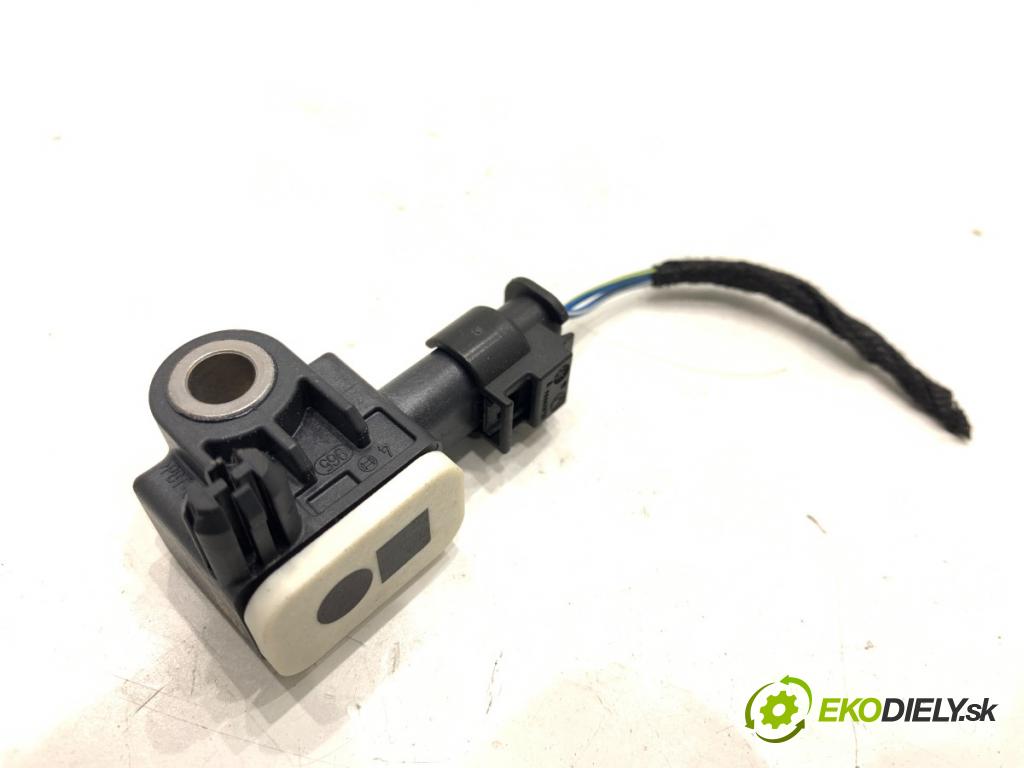 BMW F31 Kombi 2014 135 kW 320 d xDrive 1995 Snímač nárazu 9234989 (Snímač nárazu)