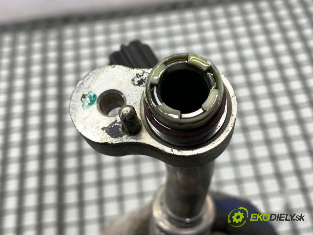 BMW F31 Kombi 2014 135 kW 320 d xDrive 1995 rúrka klimatizácie 9212232 (Rúrka klimatizácie)