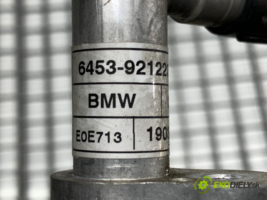 BMW F31 Kombi 2014 135 kW 320 d xDrive 1995 rúrka klimatizácie 9212232 (Rúrka klimatizácie)