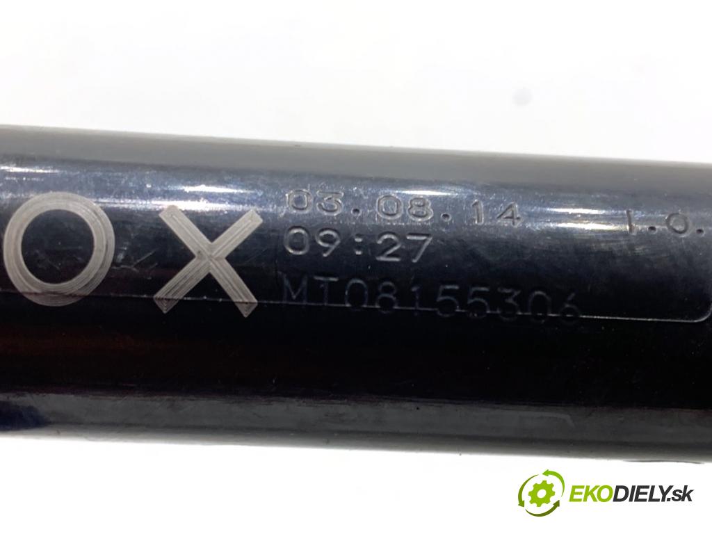 BMW F31 Kombi 2014 135 kW 320 d xDrive 1995 ostřikovače světla pravý přední část 7276386