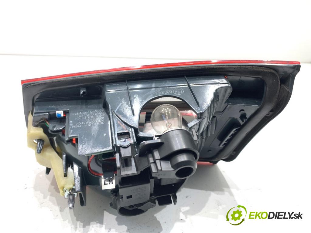 BMW F31 Kombi 2014 135 kW 320 d xDrive 1995 Svetlo ľavy zad vnútorná 7371111