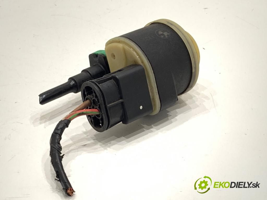 BMW F31 Kombi 2014 135 kW 320 d xDrive 1995 paliva 8572529