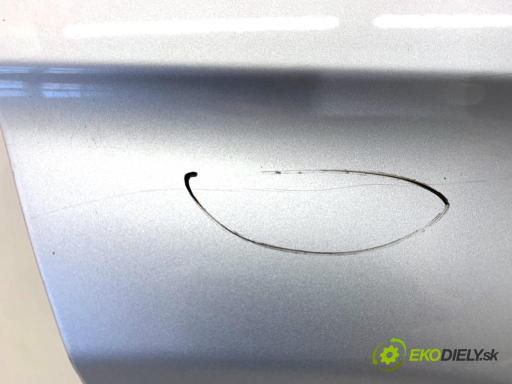 MERCEDES-BENZ S212 Kombi 2010 170 kW E 350 CDI 4-matic (212.289) 2987 dveře pravý zadní část 775