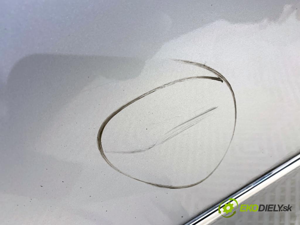 MERCEDES-BENZ S212 Kombi 2010 170 kW E 350 CDI 4-matic (212.289) 2987 dveře pravý zadní část 775