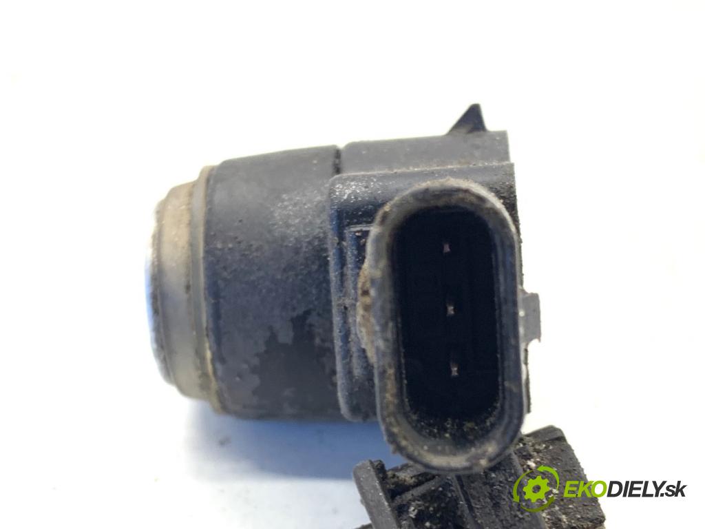 MERCEDES-BENZ S212 Kombi 2010 170 kW E 350 CDI 4-matic (212.289) 2987 Snímač PDC A2125420018