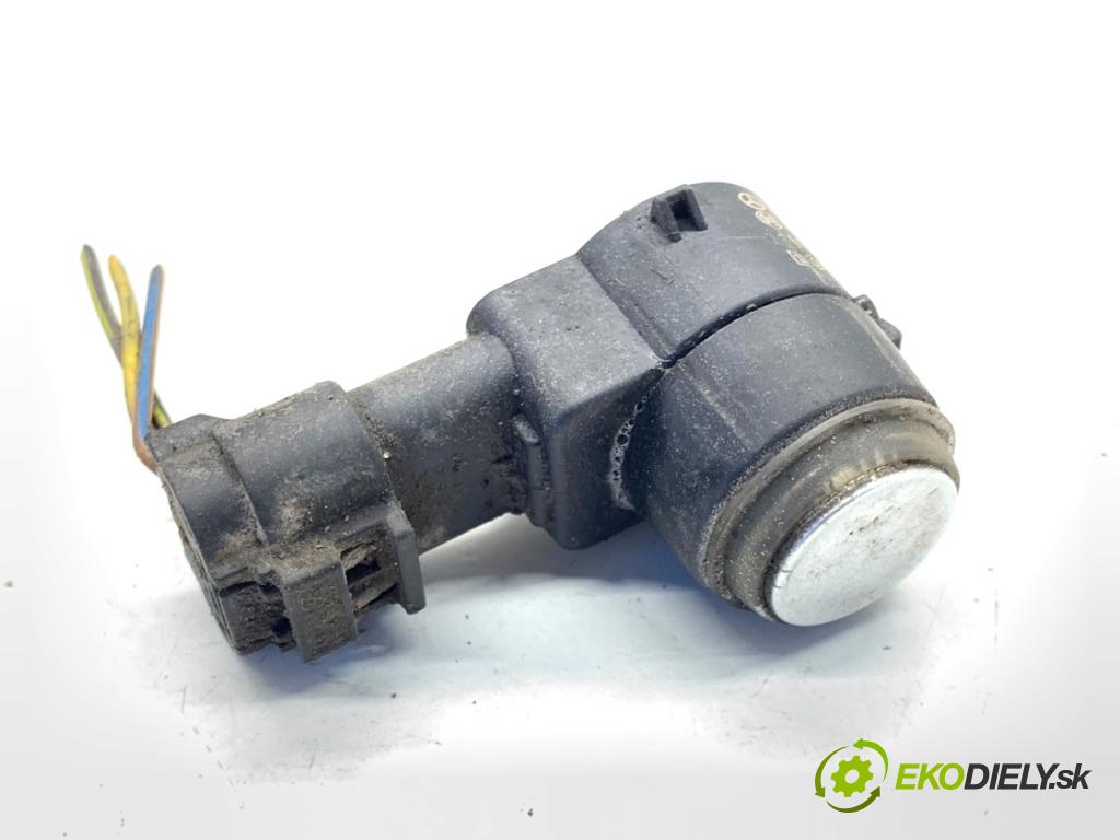 MERCEDES-BENZ S212 Kombi 2010 170 kW E 350 CDI 4-matic (212.289) 2987 snímač PDC A2125420018