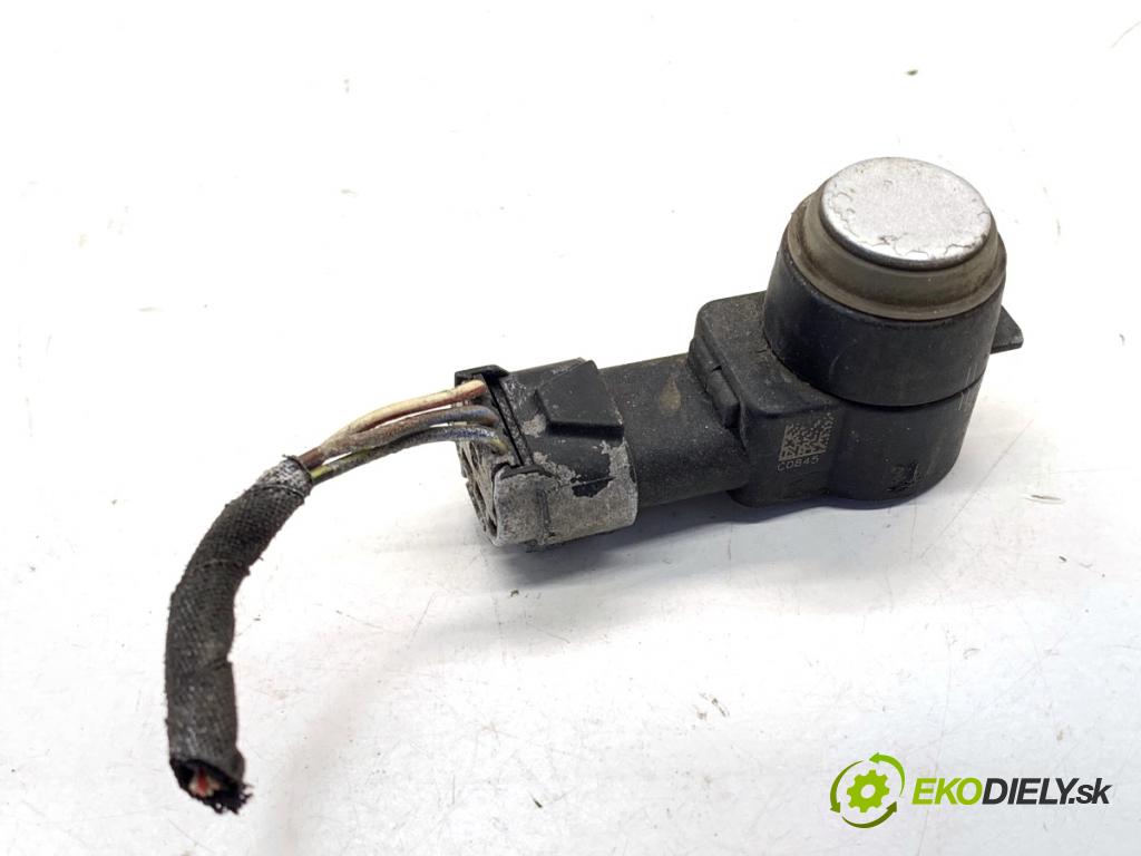 MERCEDES-BENZ S212 Kombi 2010 170 kW E 350 CDI 4-matic (212.289) 2987 snímač PDC A2125420018