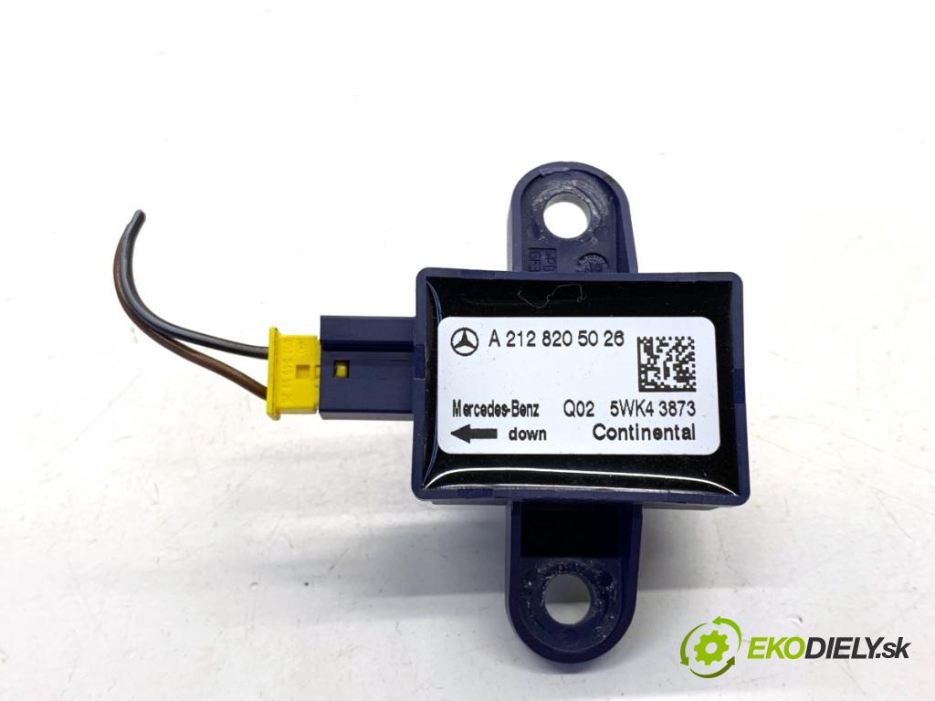 MERCEDES-BENZ S212 Kombi 2010 170 kW E 350 CDI 4-matic (212.289) 2987 Snímač nárazu A2128205026 (Snímač nárazu)