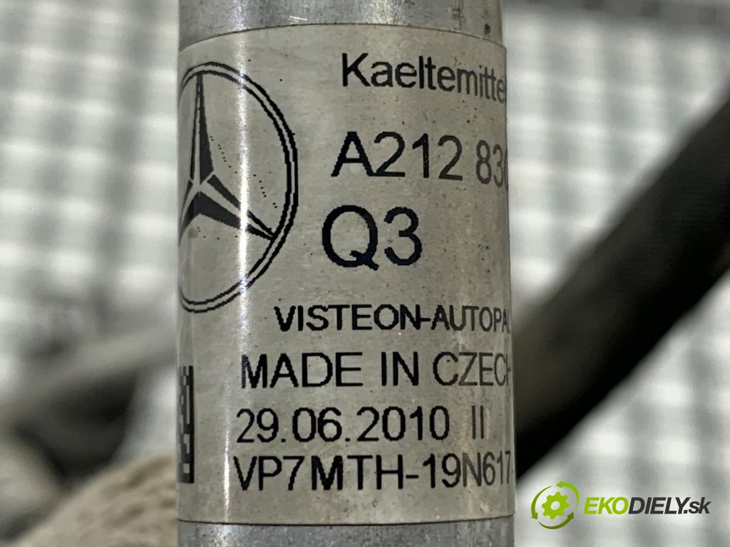 MERCEDES-BENZ S212 Kombi 2010 170 kW E 350 CDI 4-matic (212.289) 2987 rúrka klimatizácie A2128305815 (Rúrka klimatizácie)