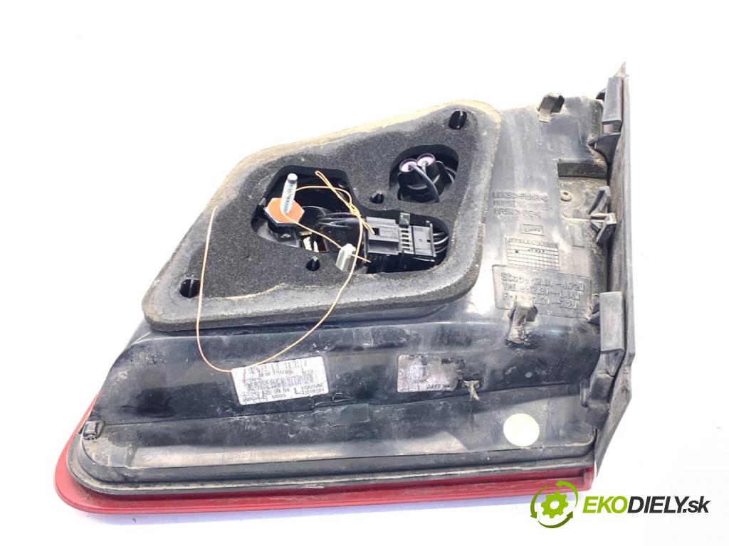 MERCEDES-BENZ S212 Kombi 2010 170 kW E 350 CDI 4-matic (212.289) 2987 Svetlo ľavy zad vnútorná 2128200964