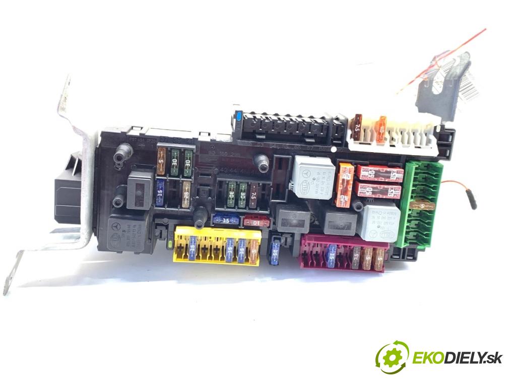 MERCEDES-BENZ S212 Kombi 2010 170 kW E 350 CDI 4-matic (212.289) 2987 Modul SAM 2129004201 (Elektrosúčasti ostatné)