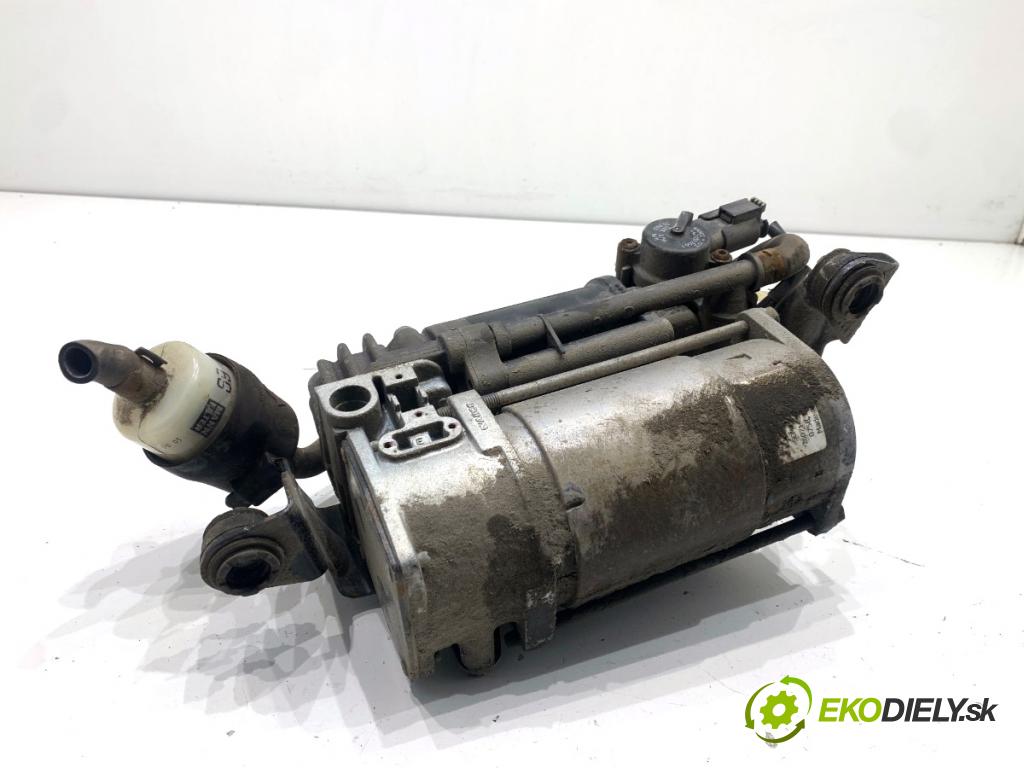 MERCEDES-BENZ S212 Kombi 2010 170 kW E 350 CDI 4-matic (212.289) 2987 pumpa nápravy Kompresor A2123200104