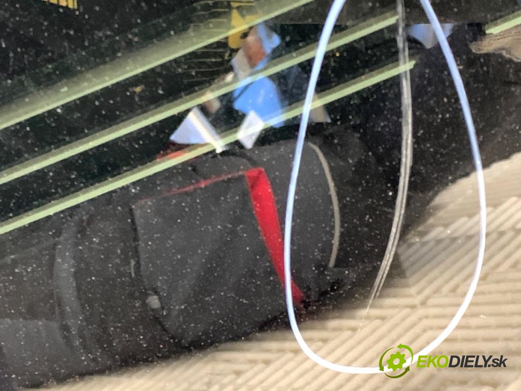 MERCEDES-BENZ S212 Kombi 2010 170 kW E 350 CDI 4-matic (212.289) 2987 střešní okno A2127800540 (Sklo karoserie)