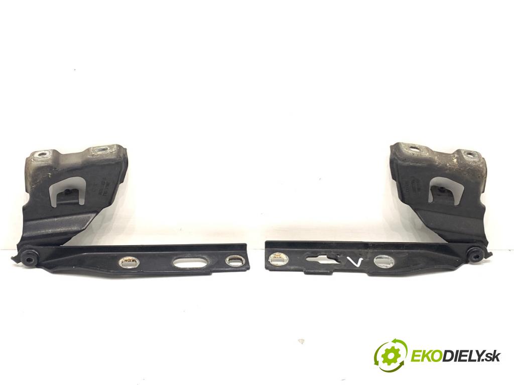 AUDI A4 B8 Kombi 2013 130 kW 2.0 TDI quattro 1968 závěs kapoty přední část 8K0823302D