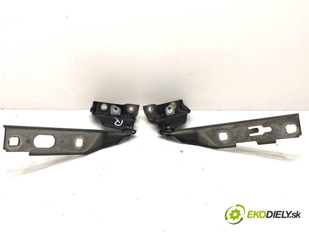 AUDI A4 B8 Kombi 2013 130 kW 2.0 TDI quattro 1968 závěs kapoty přední část 8K0823302D