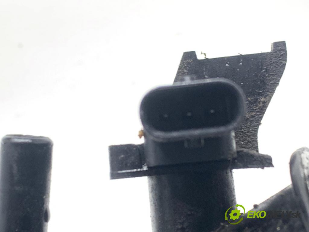 NISSAN QASHQAI J11 SUV 2019 103 kW 1.3 DIG-T 1332 Rúra turba 165767385R