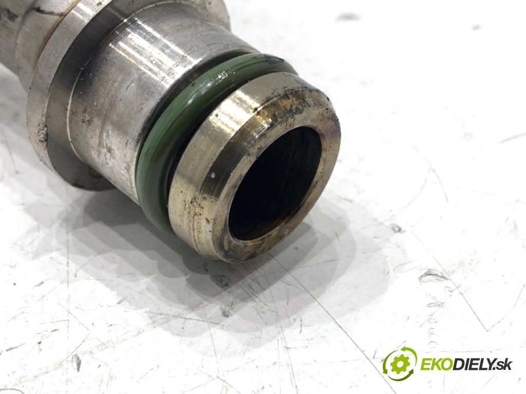 NISSAN QASHQAI J11 SUV 2019 103 kW 1.3 DIG-T 1332 rúrka turba A2820900177 (Hadice turbodmychadla)