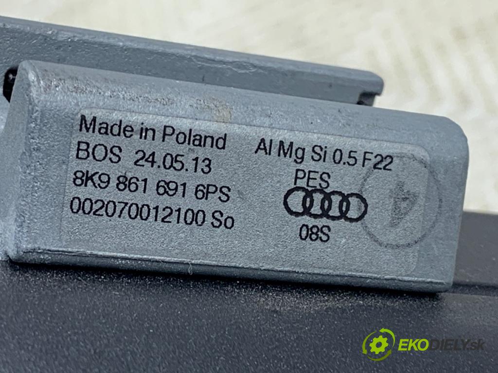 AUDI A4 B8 Kombi 2013 130 kW 2.0 TDI quattro 1968 Roleta kufra síťka 8K9861691