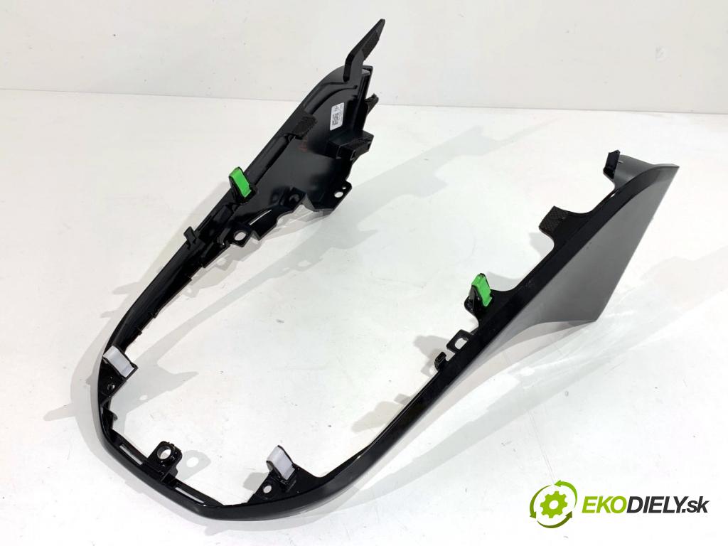 HYUNDAI i30  2024 71 kW 1.5 DPI   (1498 ccm / 71 kW / 97 KM) 1498 lišta kryt TUNEL: