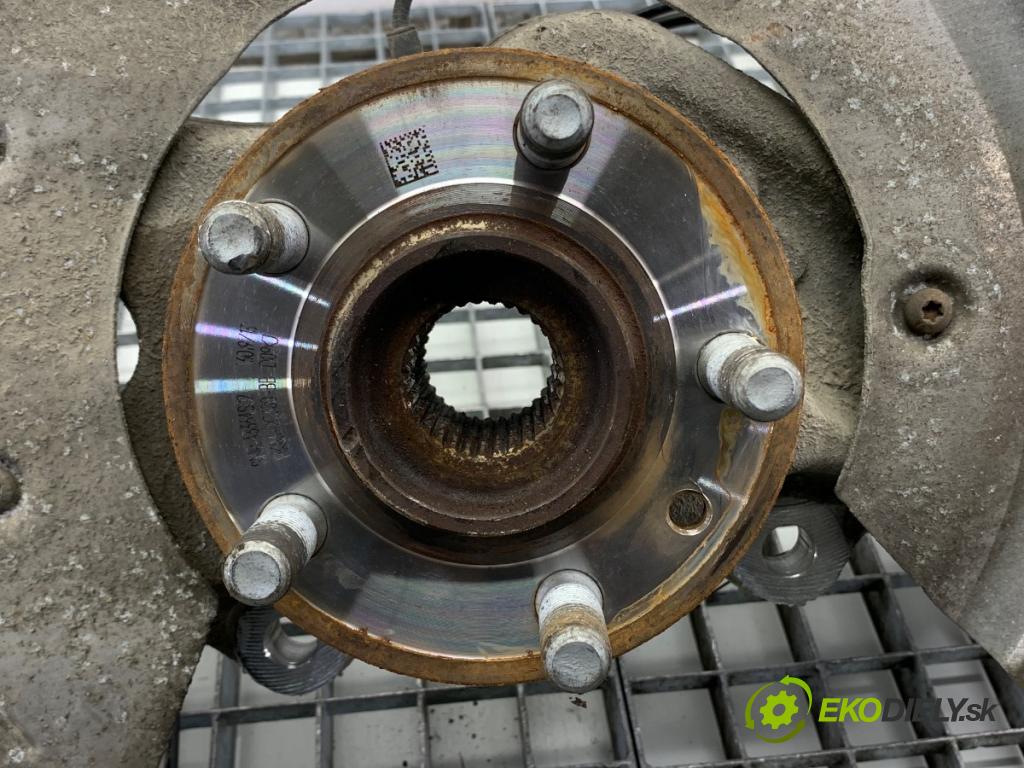 JAGUAR F-PACE SUV 2016 120 kW 2.0 TD4 1999 náboj ľavy predný HK83-2C300-BB