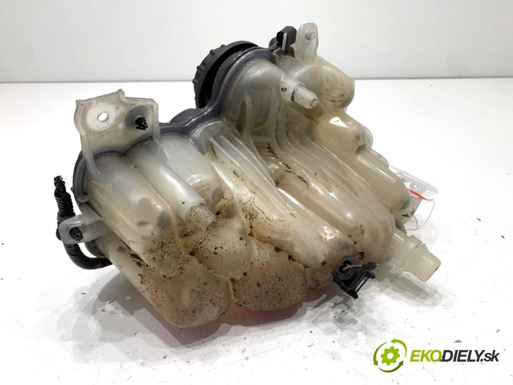 JAGUAR F-PACE SUV 2016 120 kW 2.0 TD4 1999 nádržka vyrovnávací kapaliny chadicího