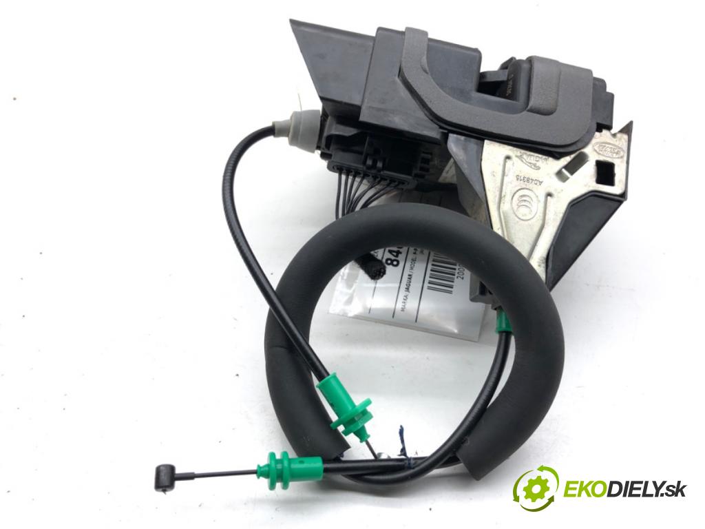 JAGUAR F-PACE SUV 2016 120 kW 2.0 TD4 1999 zámok Dvere pravy zad HK83-24994-AB