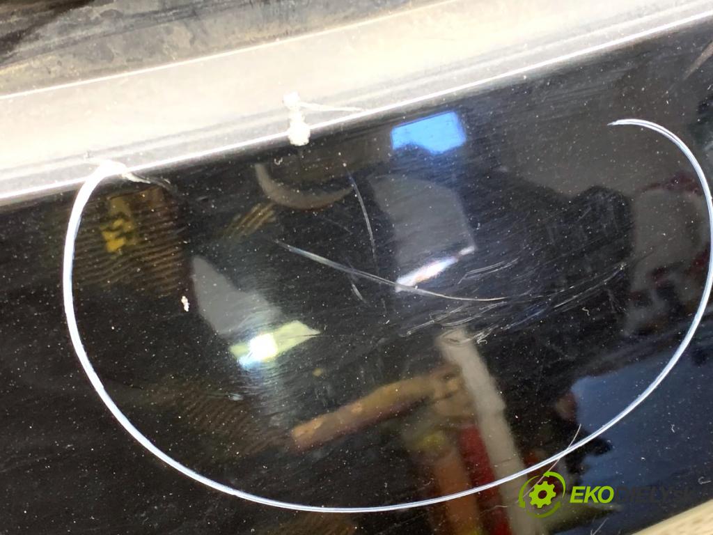 JAGUAR F-PACE SUV 2016 120 kW 2.0 TD4 1999 kapota zad