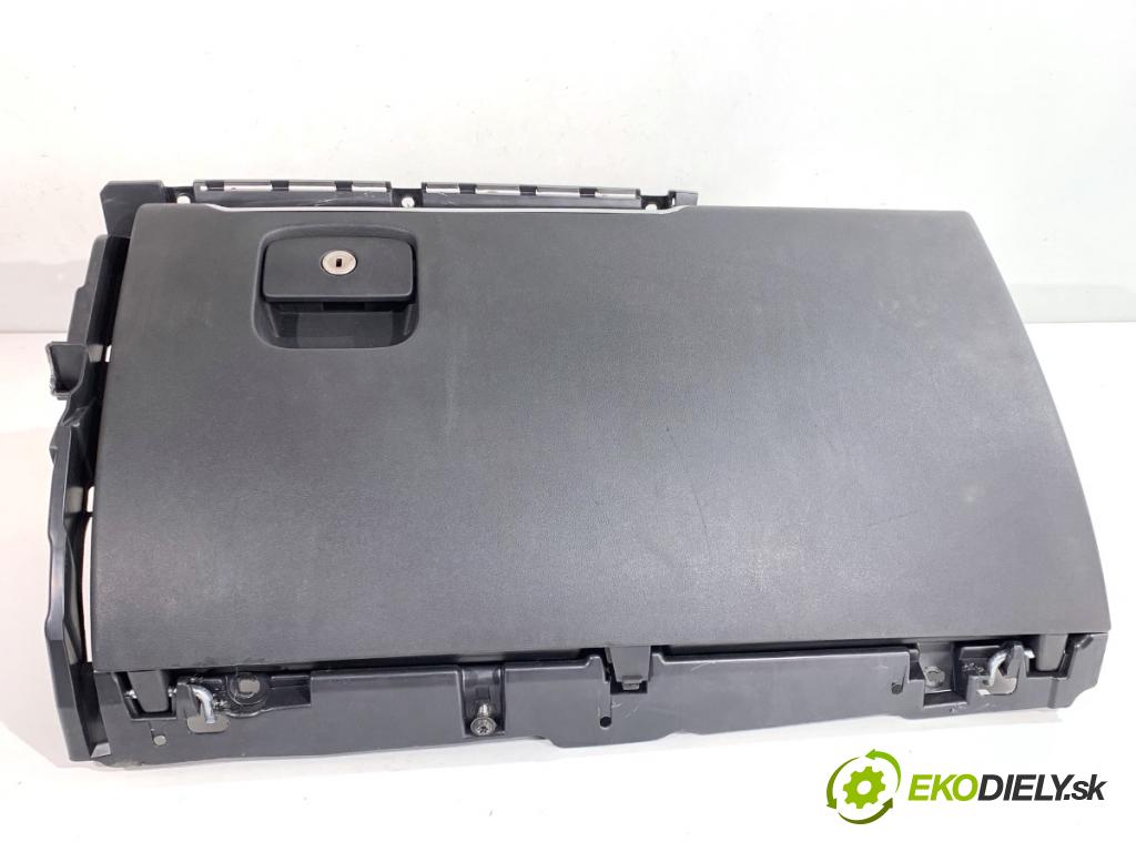 JAGUAR F-PACE SUV 2016 120 kW 2.0 TD4 1999 Priehradka, kastlík spolujazdca  (Priehradka (kastlík))