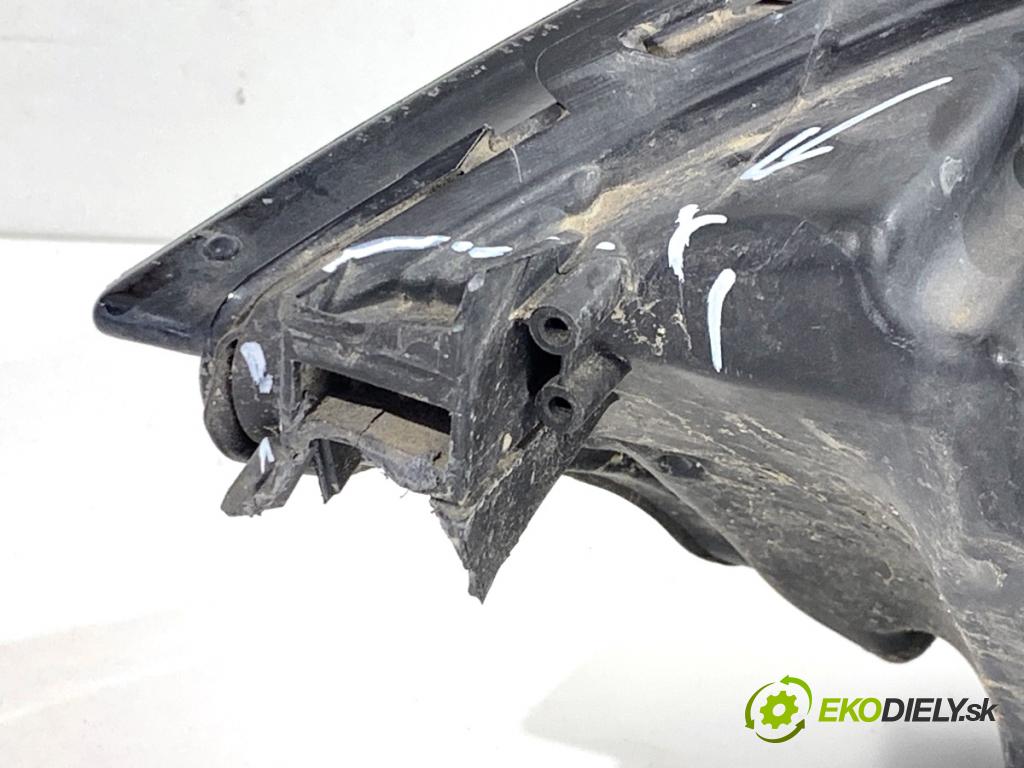 JAGUAR F-PACE SUV 2016 120 kW 2.0 TD4 1999 světlomet levý přední část GX63-13W030-EE