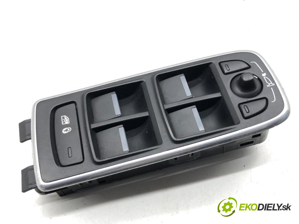 JAGUAR F-PACE SUV 2016 120 kW 2.0 TD4 1999 přepínač oken  (Páčky pod volantem)